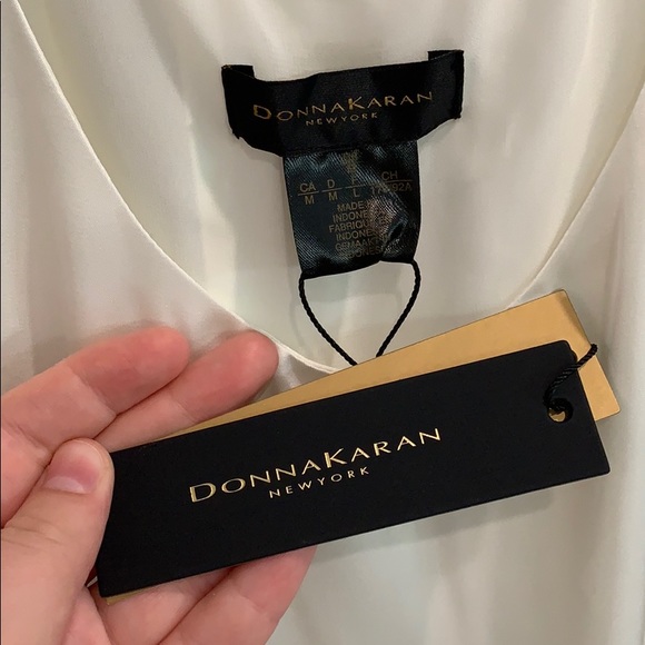 Off white tank top dress shirt. - Picture 3 of 5